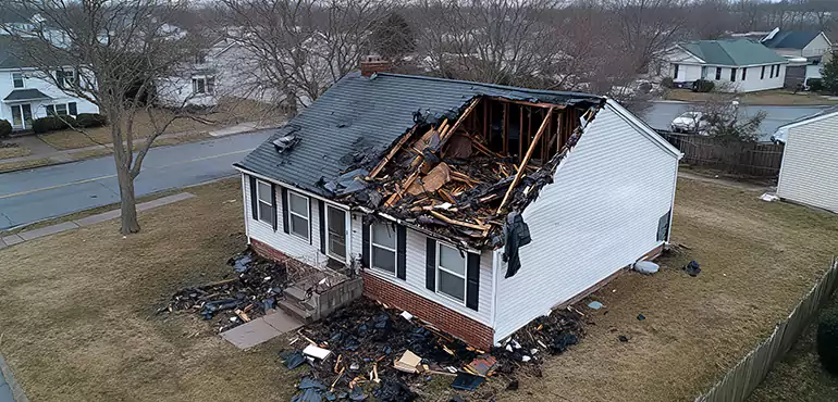 Why Choose Us for Selling Damaged House in Mesa, AZ?