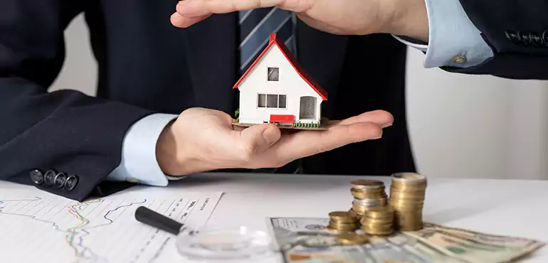 Who Do We Buy Houses From in Mesa, AZ?